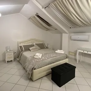  Holiday home Pino Center~600 Mt Duomo Ct